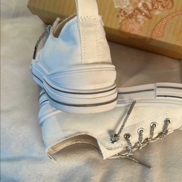 White Canvas Sneakers - Picture 8 of 8